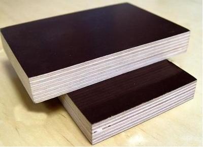 紅膜建筑模板膠合板 現代建筑施工的高效選擇